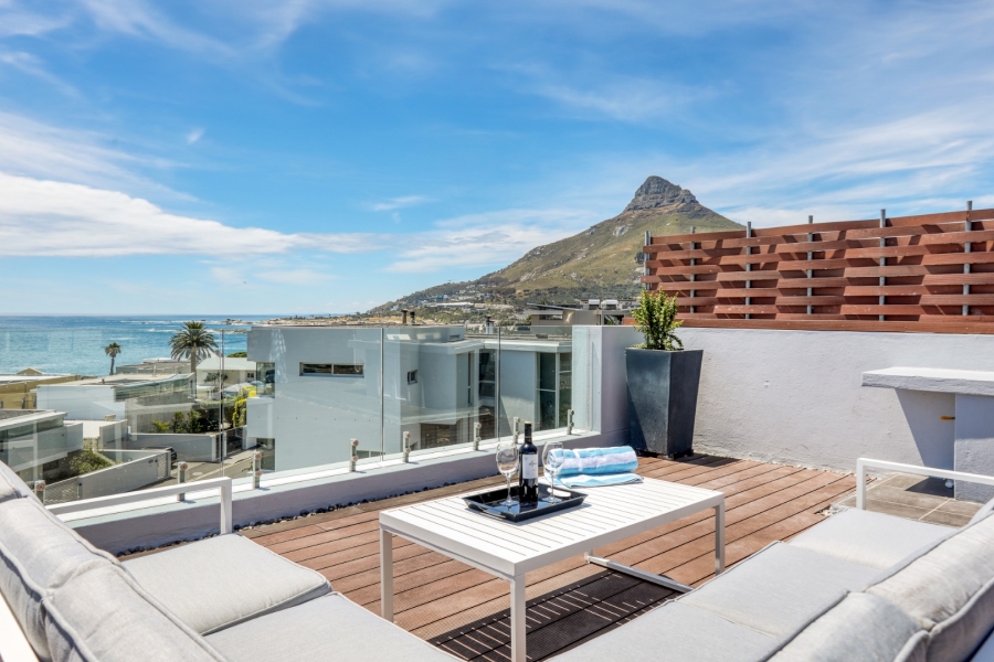 To Let 6 Bedroom Property for Rent in Camps Bay Western Cape